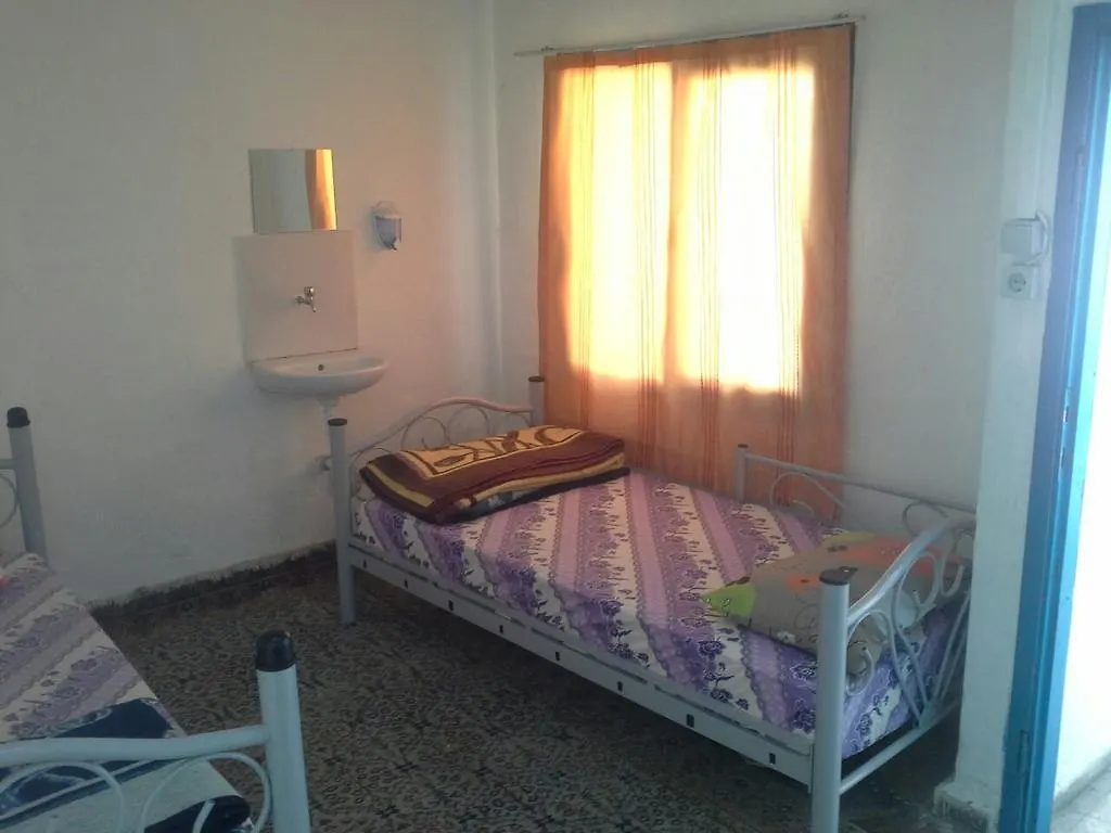 Findik Pansiyon İzmir Hostel
